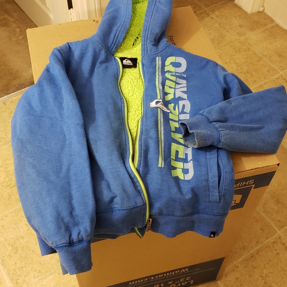 Used kids hoodie jacket from Quicksilver.